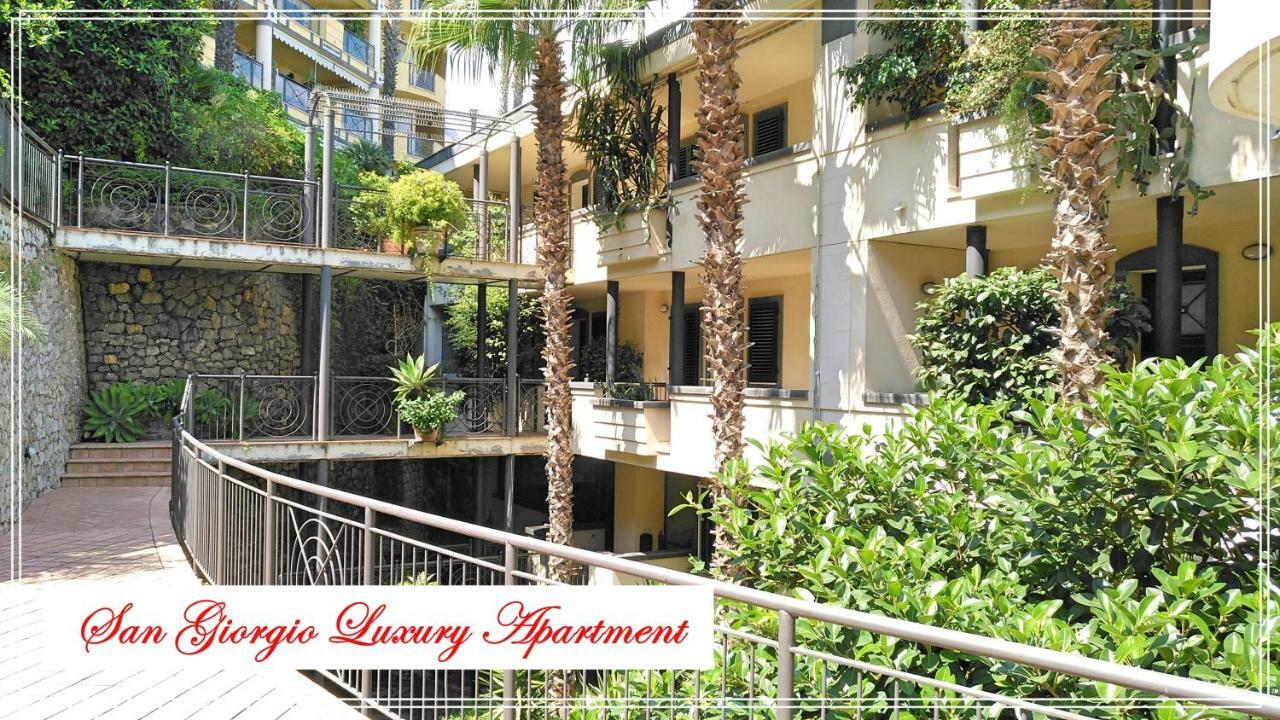 San Giorgio Luxury Apartment Taormina-Panoramic Pool & Parking Space エクステリア 写真