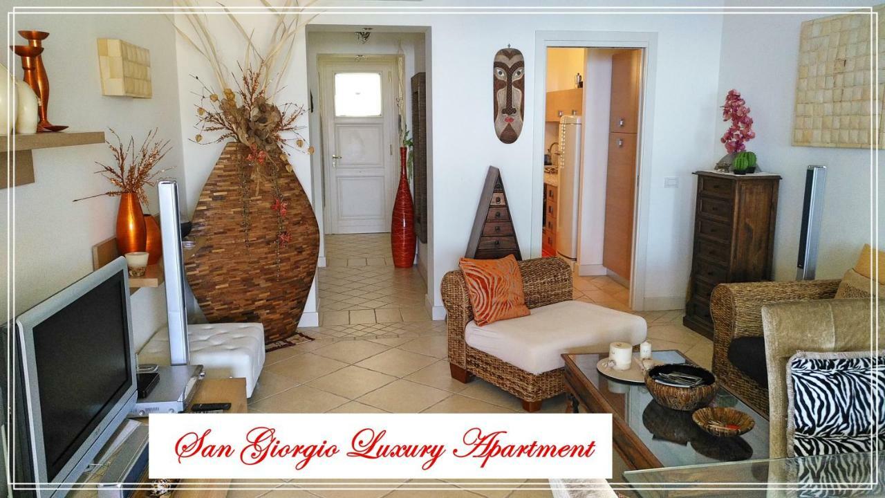 San Giorgio Luxury Apartment Taormina-Panoramic Pool & Parking Space エクステリア 写真